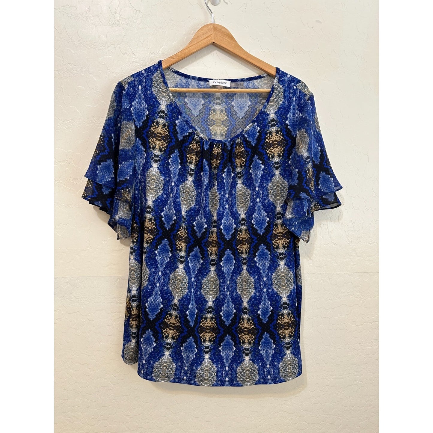 Calvin Klein Woman Snakeprint Top Size 1X Office Career Flutter Sleeve 90s Aztec