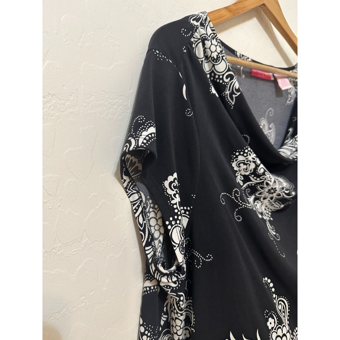 Y2K Whimsigoth Liz Lange Womans Maternity Top Size 2X Cowl Neck Grunge Floral