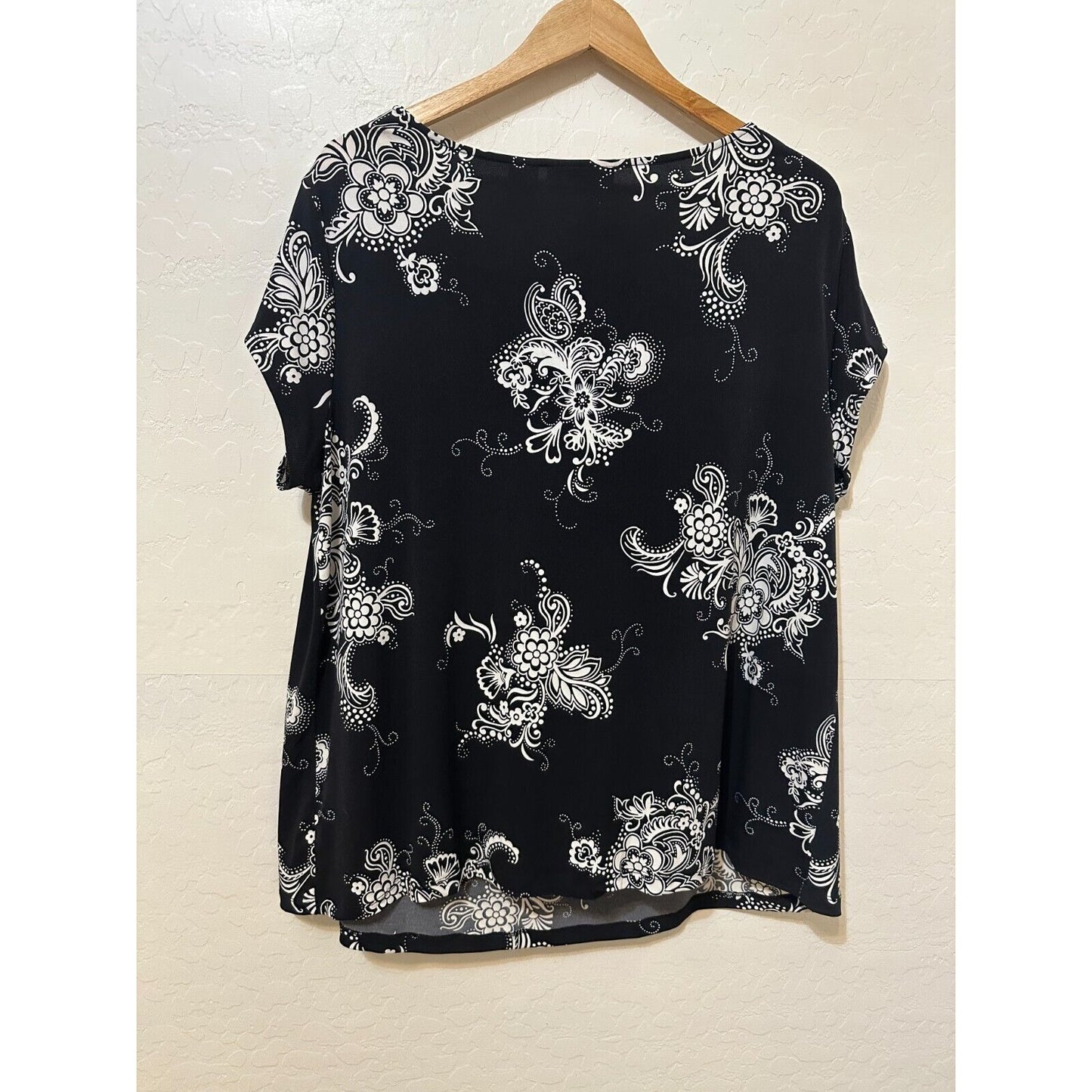 Y2K Whimsigoth Liz Lange Womans Maternity Top Size 2X Cowl Neck Grunge Floral