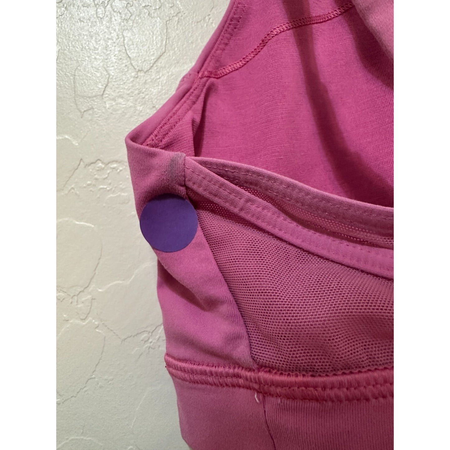 Lululemon Pink Sports Bra Size M Active Workout Yoga Gym Running Scoop Neck