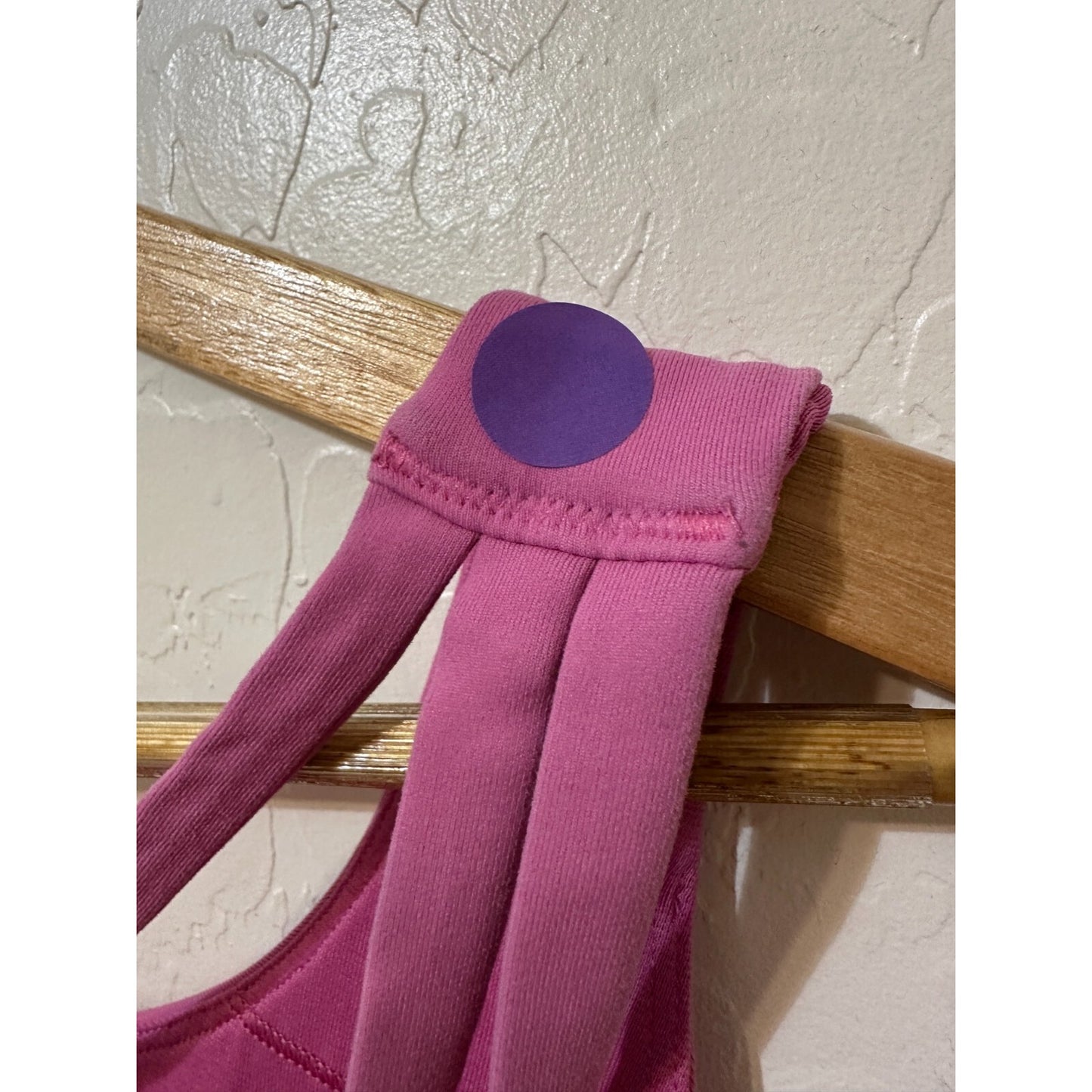 Lululemon Pink Sports Bra Size M Active Workout Yoga Gym Running Scoop Neck