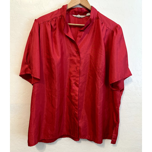 Vintage Lady Shapely Womans Red Pajama Top Size 40 Valentines Romantic Vampire