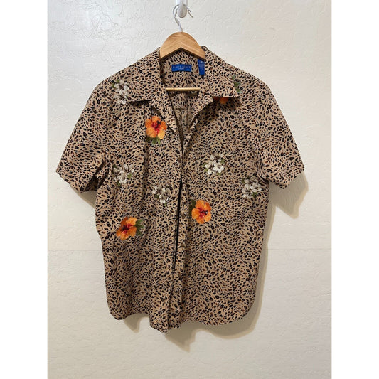 Karen Scott Embroidered Animal Print Top L Floral Hawaiian Aloha Beachy Travel
