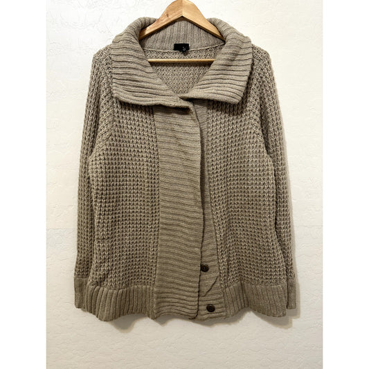 Torrid Womans Chunky Knit Button Up Sweater Size 1X Boho Old Money Heritage