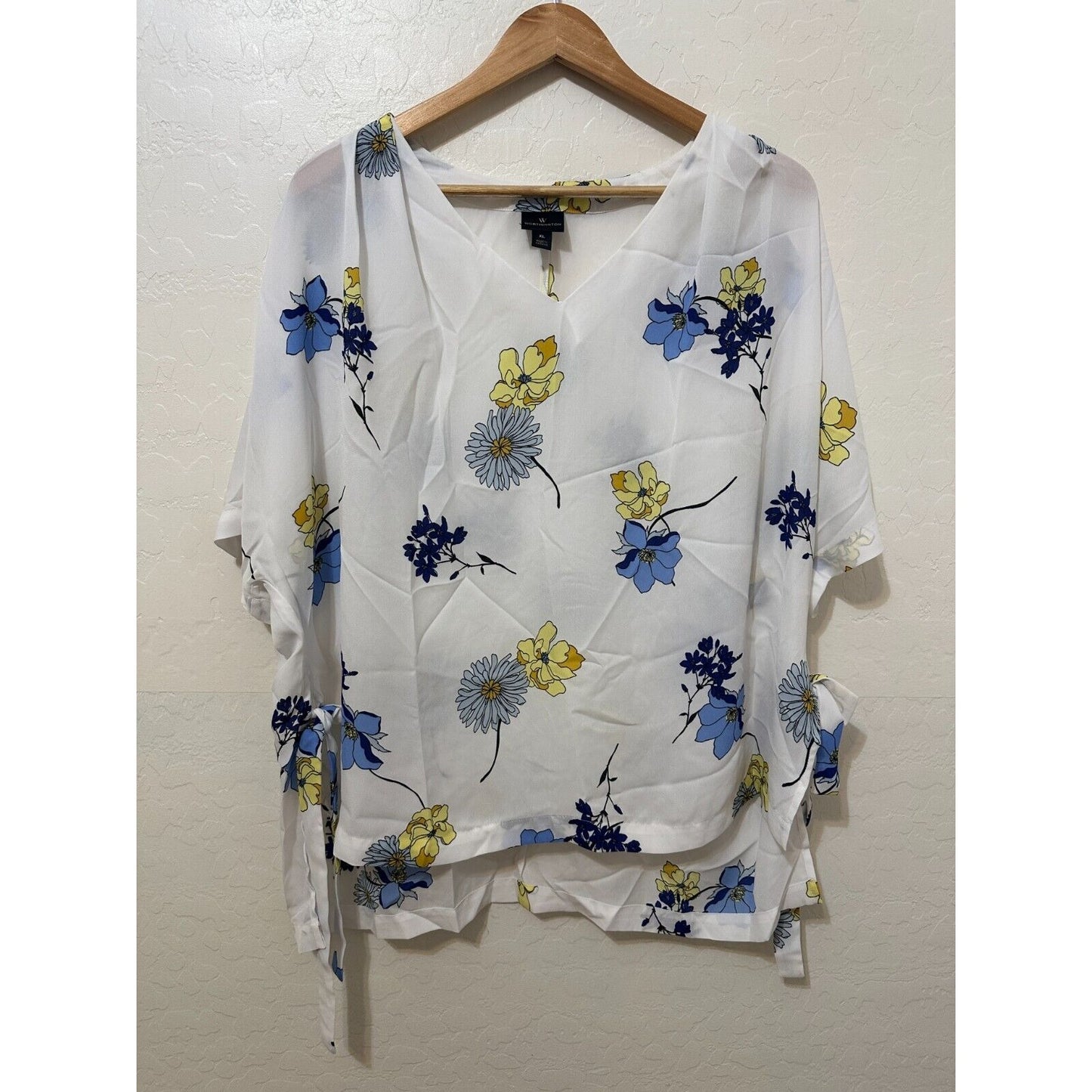 Worthington Womans Floral Sheer Top Size XL Bloomcore Boho Travel Hippie Office