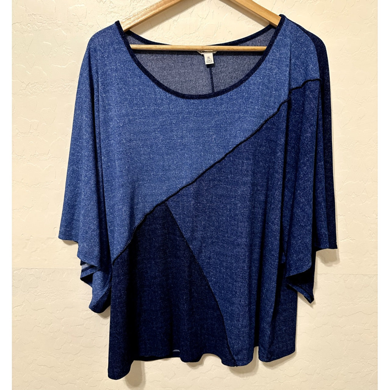 Cato Womans Top Size XL Lagenlook Minimal Artsy Boho Blue Quiet Luxury