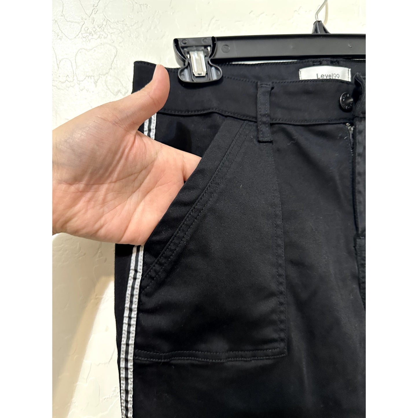 Level 99 Womans Evereve Black Sport Stripe Jolie Utility Pants Sie 29 Y2K Punk