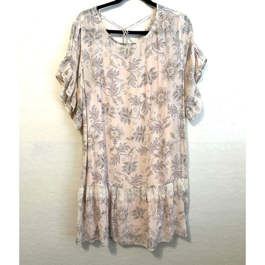 Loft Womans Floral  Dress Size XL Knee Length Flutter Sleeve Boho Peasant Preppy