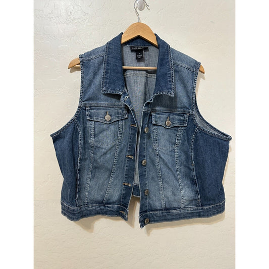 Lane Bryant Womans Cropped Denim Vest Size 26 Western Festival Cowboy Rodeo Boho