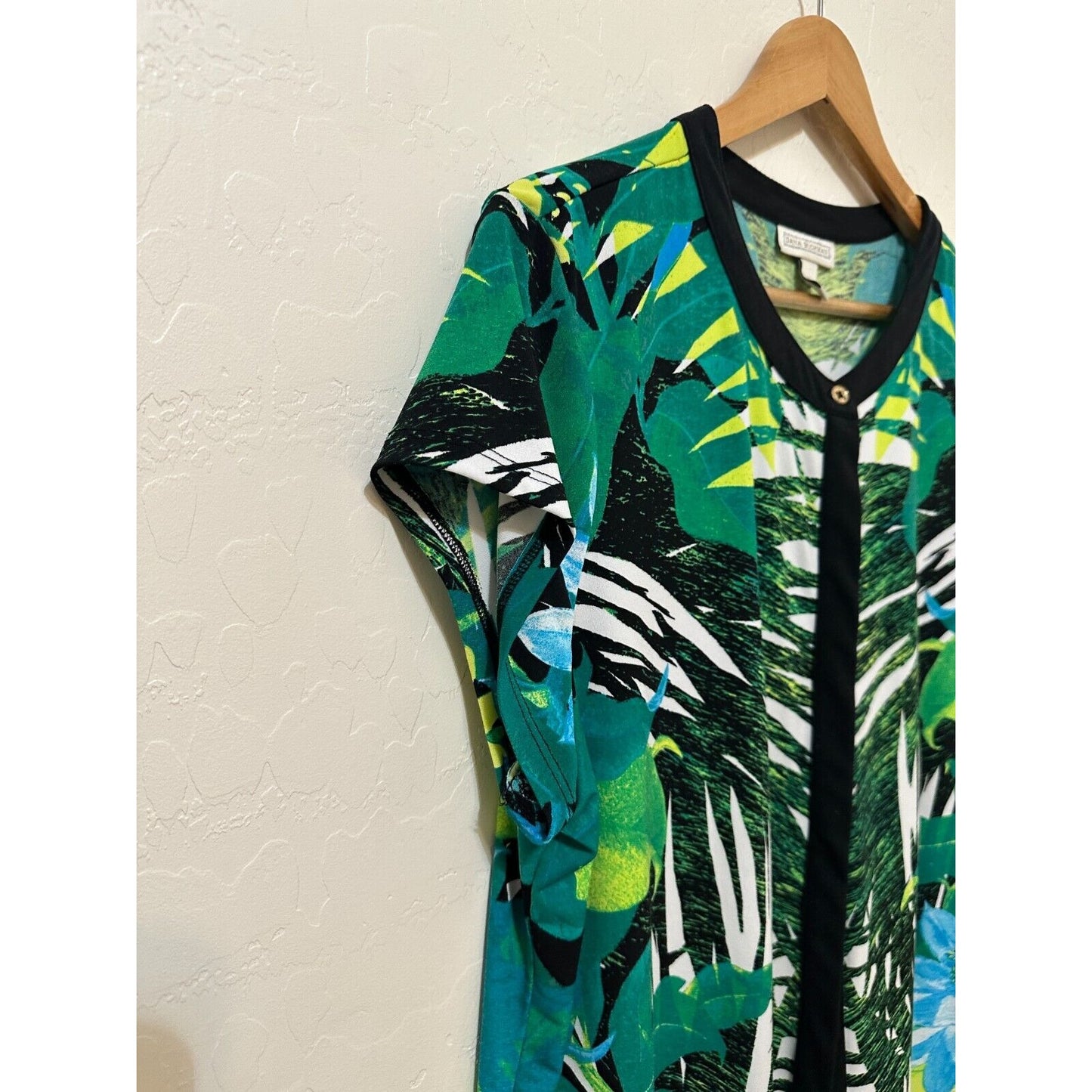 Dana Buchman Womans Floral Top Sz XL Tropical Travel Beachy Hawaiian Resort